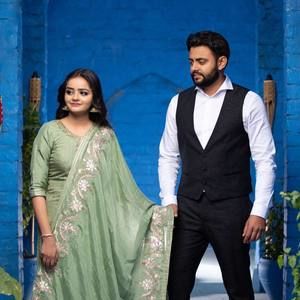 Meet your Posher, Ricky